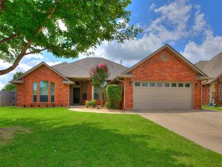 3916 Irvine Drive, Norman, OK 73072