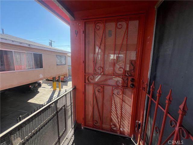 620 W 82nd 9, Los Angeles, CA 90044