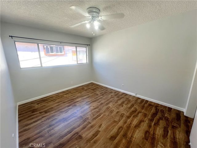 620 W 82nd 9, Los Angeles, CA 90044