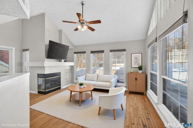 167 Carriage Crossing Lane 167, Middletown, CT 06457