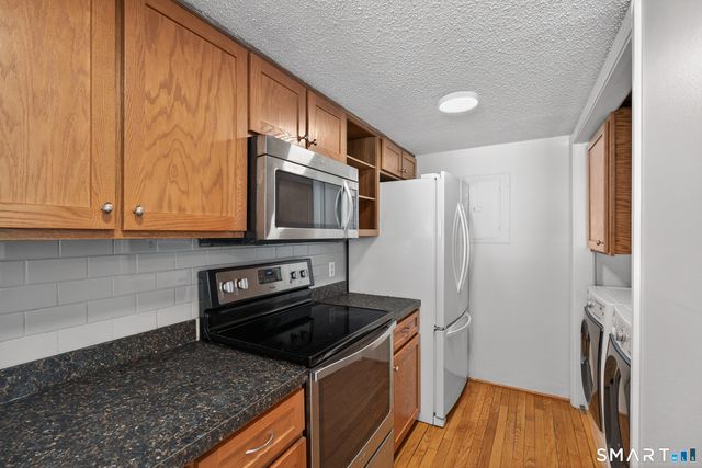 167 Carriage Crossing Lane 167, Middletown, CT 06457