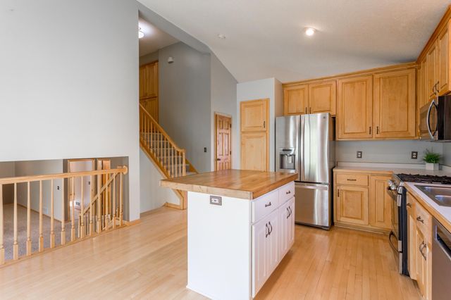 5930 146th Avenue NW, Ramsey, MN 55303