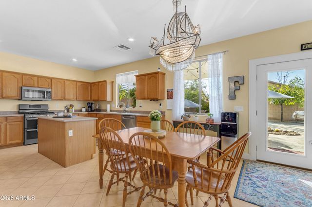 4238 E RAINBOW Drive, Gilbert, AZ 85297