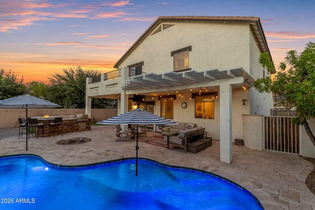 4238 E RAINBOW Drive, Gilbert, AZ 85297