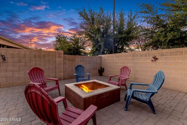4238 E RAINBOW Drive, Gilbert, AZ 85297