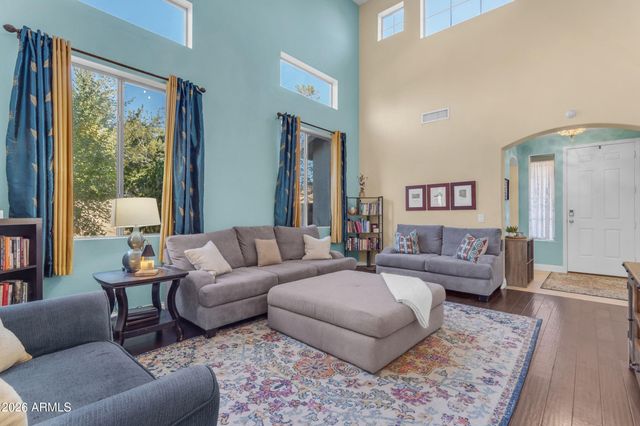 4238 E RAINBOW Drive, Gilbert, AZ 85297
