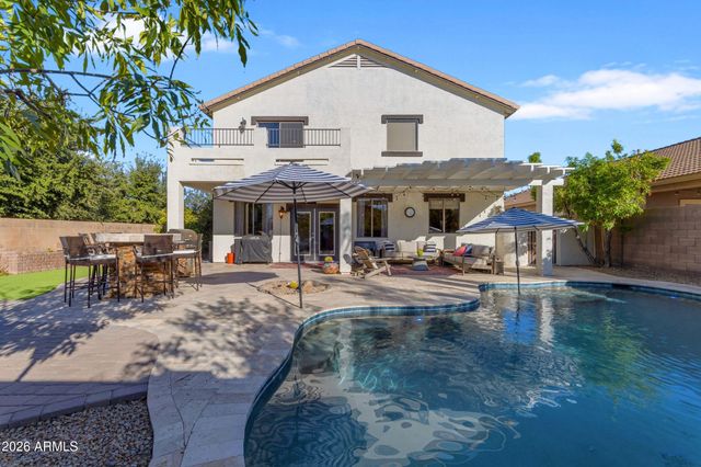 4238 E RAINBOW Drive, Gilbert, AZ 85297