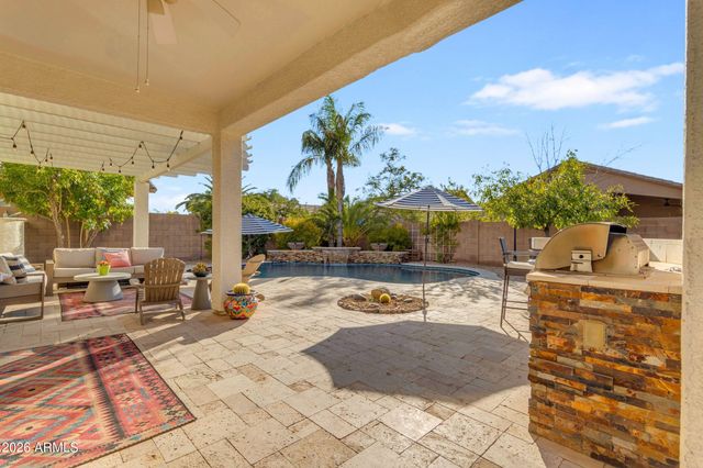 4238 E RAINBOW Drive, Gilbert, AZ 85297