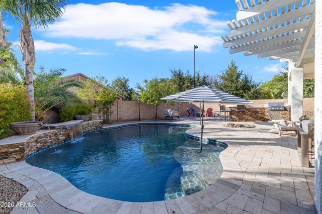 4238 E RAINBOW Drive, Gilbert, AZ 85297