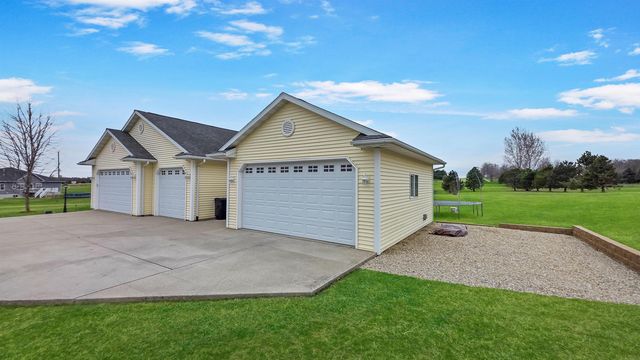 32445 Vail Avenue, New Hartford, IA 50660