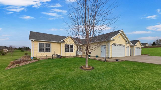 32445 Vail Avenue, New Hartford, IA 50660