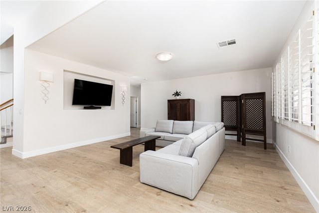 11000 Arbor Pine Avenue, Las Vegas, NV 89144