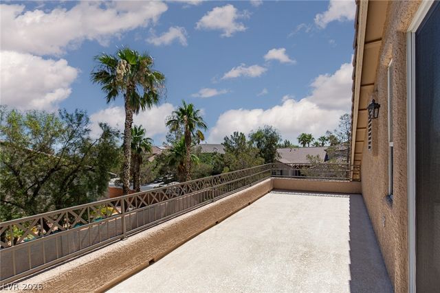 11000 Arbor Pine Avenue, Las Vegas, NV 89144
