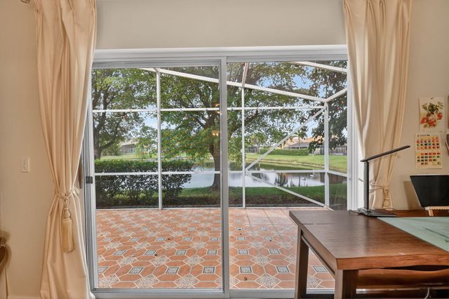 2453 Stonegate Drive, Wellington, FL 33414