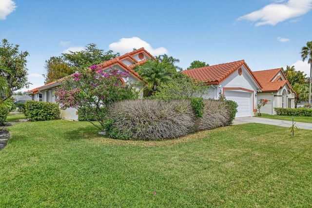 2453 Stonegate Drive, Wellington, FL 33414