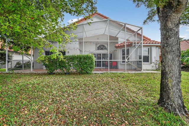 2453 Stonegate Drive, Wellington, FL 33414