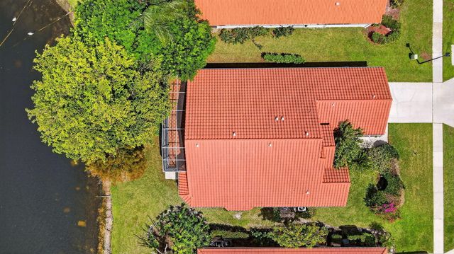 2453 Stonegate Drive, Wellington, FL 33414