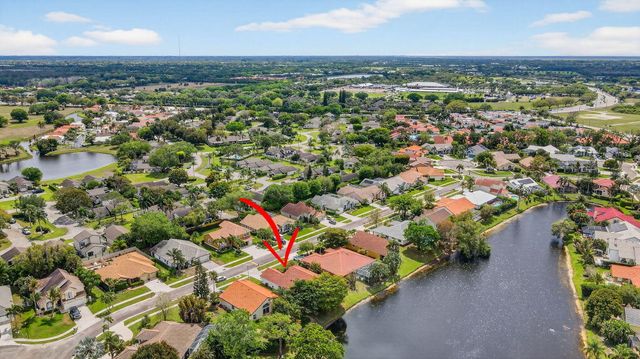 2453 Stonegate Drive, Wellington, FL 33414