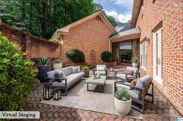 3 CROSS CREEK DRIVE, Mountain Brook, AL 35213