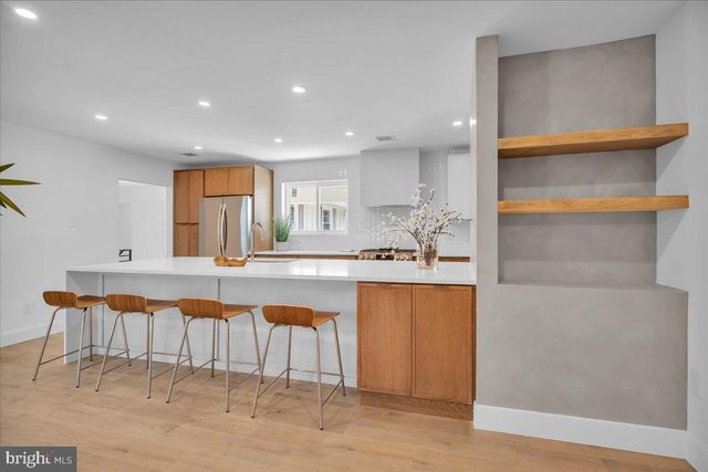 1221 CRANE DR, Cherry Hill, NJ 08003