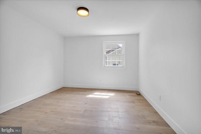 1221 CRANE DR, Cherry Hill, NJ 08003
