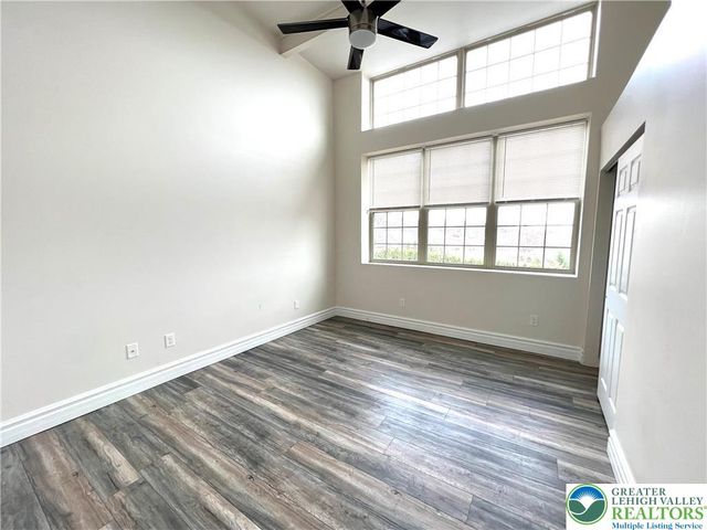 374 West Main Street 203, Bath Boro, PA 18014