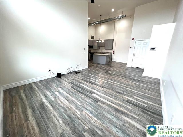 374 West Main Street 203, Bath Boro, PA 18014