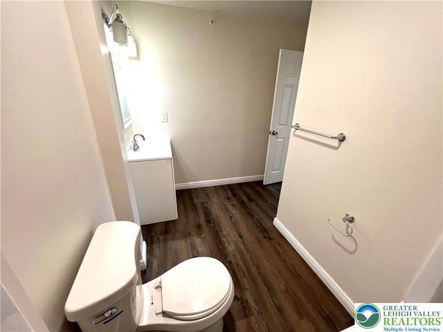 374 West Main Street 203, Bath Boro, PA 18014