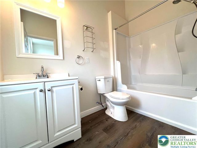 374 West Main Street 203, Bath Boro, PA 18014