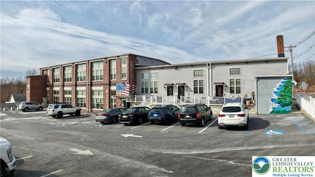 374 West Main Street 203, Bath Boro, PA 18014