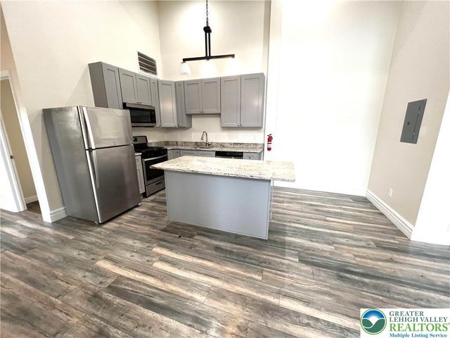 374 West Main Street 203, Bath Boro, PA 18014