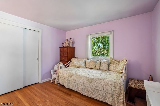 4 Nautical Ter, Jefferson Twp., NJ 07849