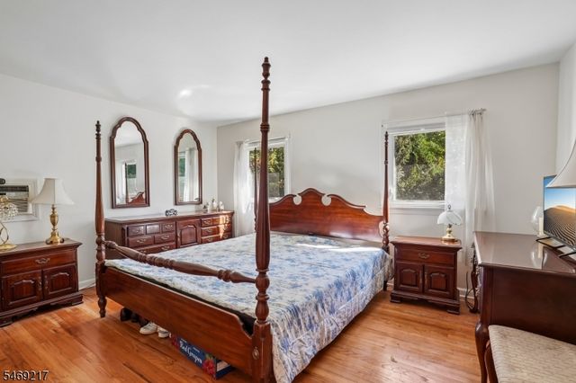 4 Nautical Ter, Jefferson Twp., NJ 07849