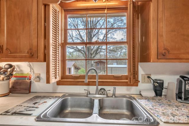 1524 Old Lawyers Road, Marshville, NC 28103