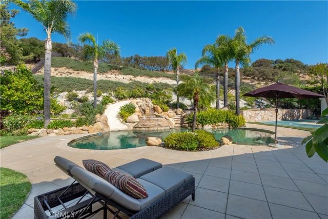 3124 MOUNTAIN PARK, Calabasas, CA 91302
