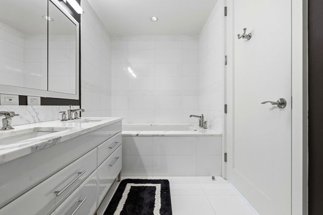 22 Liberty 6G, Boston, MA 02210