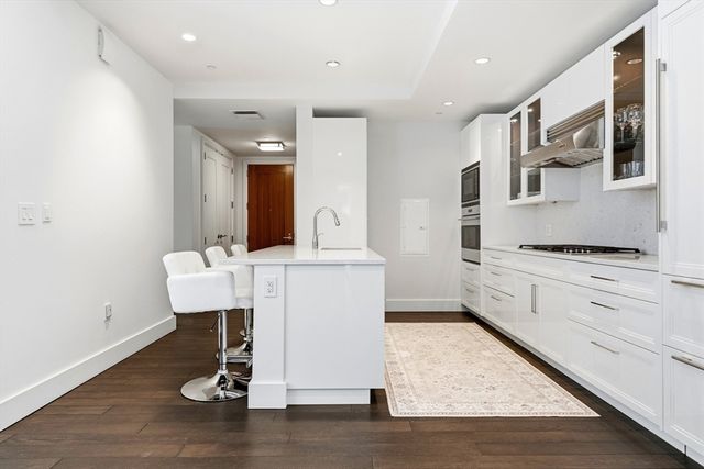 22 Liberty 6G, Boston, MA 02210