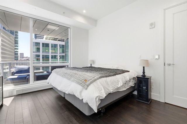 22 Liberty 6G, Boston, MA 02210