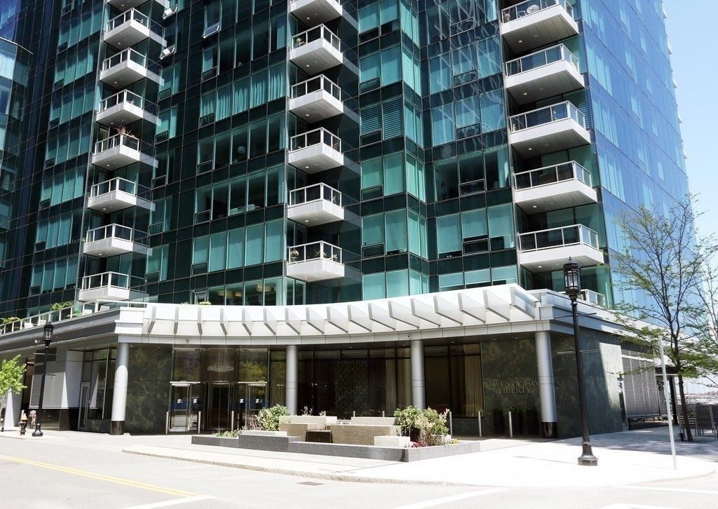 22 Liberty 6G, Boston, MA 02210