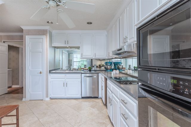 5158 Westgrove Drive, Dallas, TX 75248