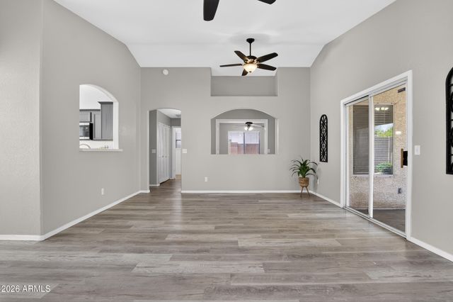 6760 E NORTHRIDGE Street, Mesa, AZ 85215