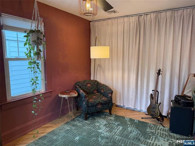 86 Jacoby Street, Maplewood, NJ 07040