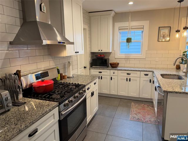 86 Jacoby Street, Maplewood, NJ 07040