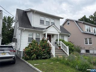 86 Jacoby Street, Maplewood, NJ 07040