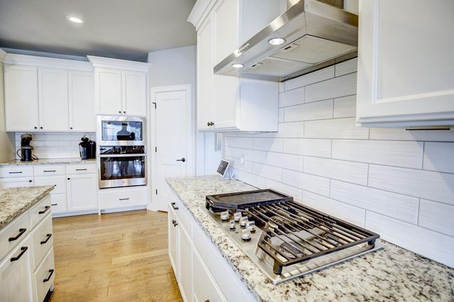 802 Ronald Overlook, Waunakee, WI 53597