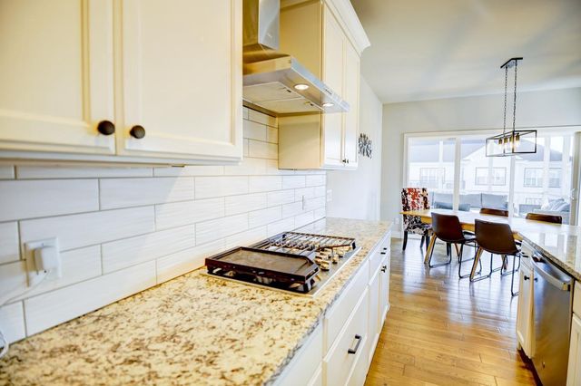 802 Ronald Overlook, Waunakee, WI 53597
