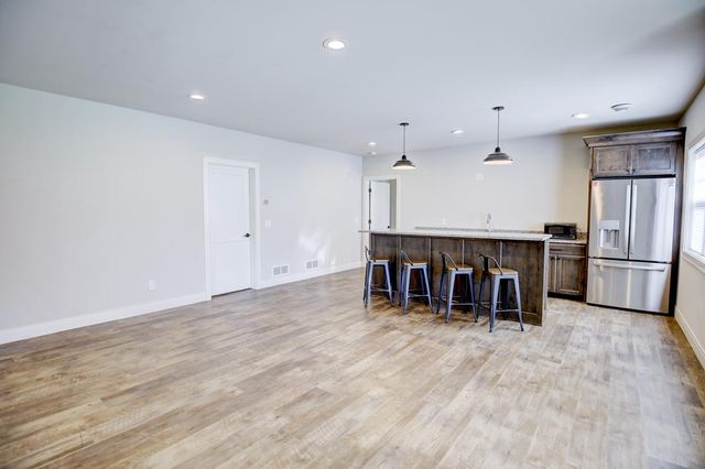 802 Ronald Overlook, Waunakee, WI 53597