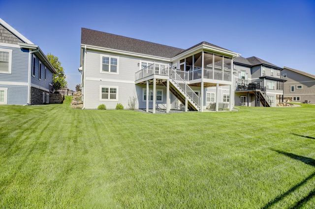 802 Ronald Overlook, Waunakee, WI 53597