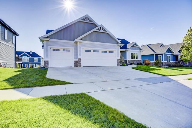 802 Ronald Overlook, Waunakee, WI 53597