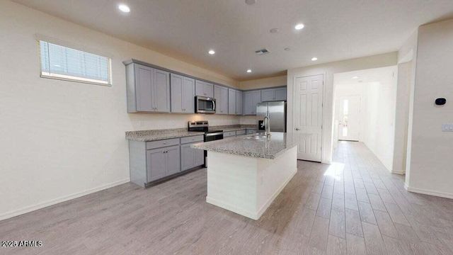 1107 S VINE Street, Chandler, AZ 85286